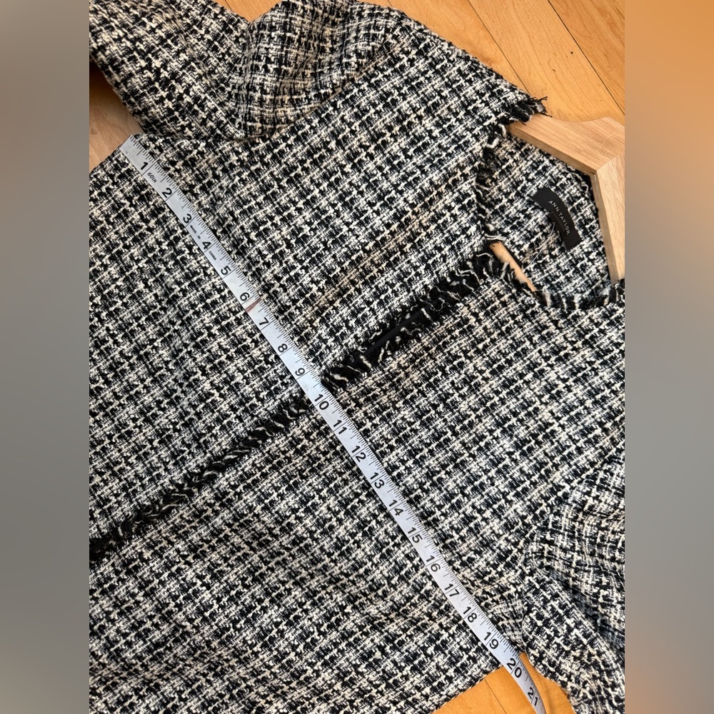 NWT ANN TAYLOR Tweed Jacket Size 10 Black White Fringe - Picture 9 of 16